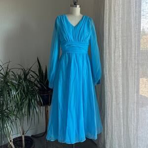 Vintage Women’s Small Dress Blue Sheer Chiffon Long Sleeve V-Neck Ruched 70s